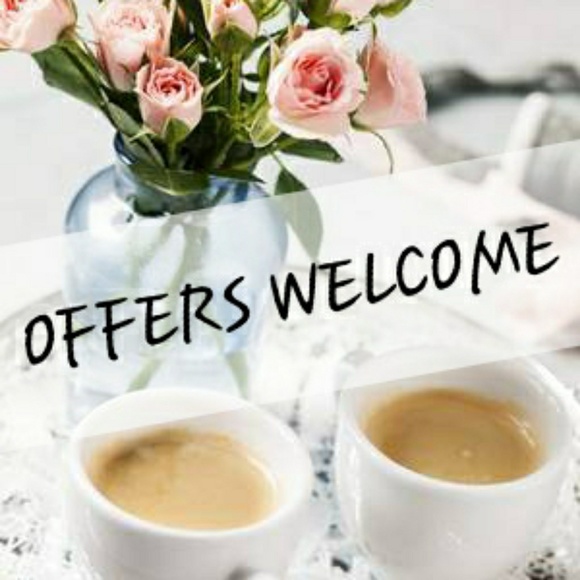 Meet your Posher, Zetta - Picture 2 of 4